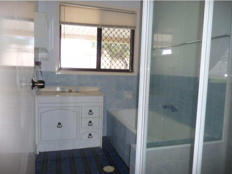 20 Royena Ct, Crestmead QLD 4132