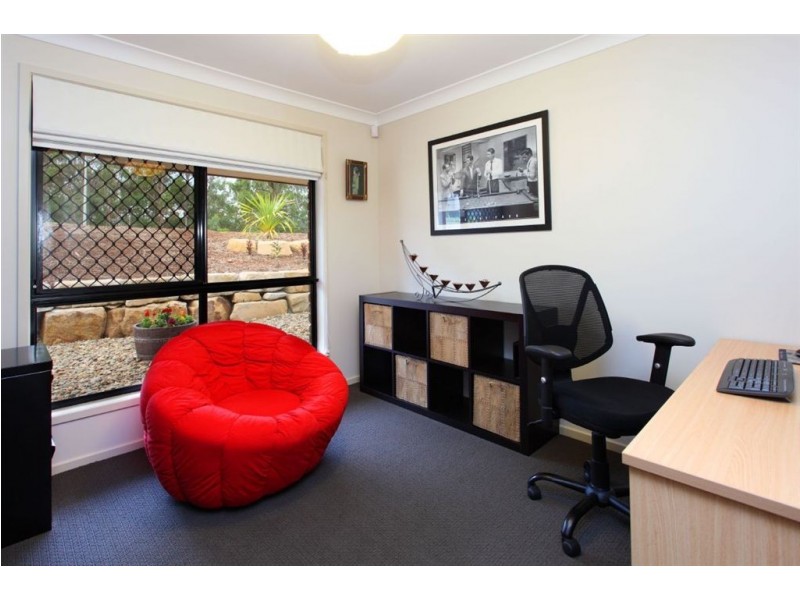 85 Wuraga Road, Bahrs Scrub QLD 4207