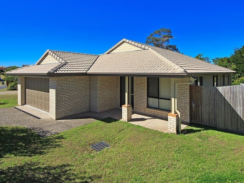16 Schafer Ct, Edens Landing QLD 4207