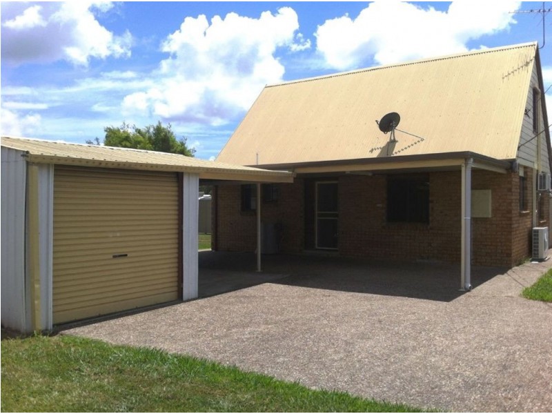 2 Eastwell Cr, Mount Warren Park QLD 4207