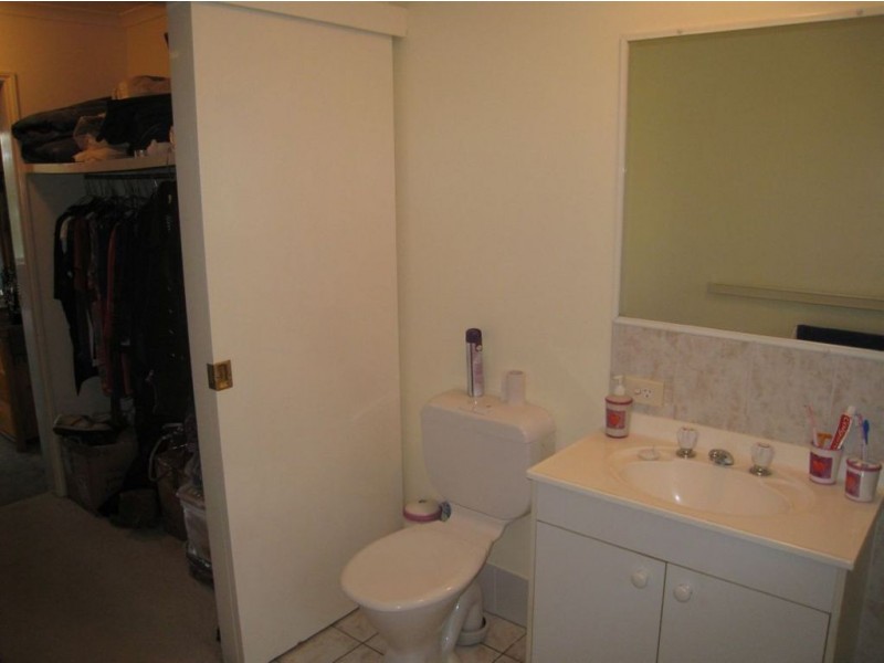 4/72 Castile, Edens Landing QLD 4207