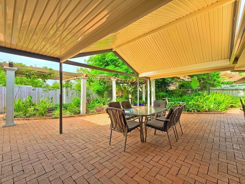 117 Castile Cres, Edens Landing QLD 4207