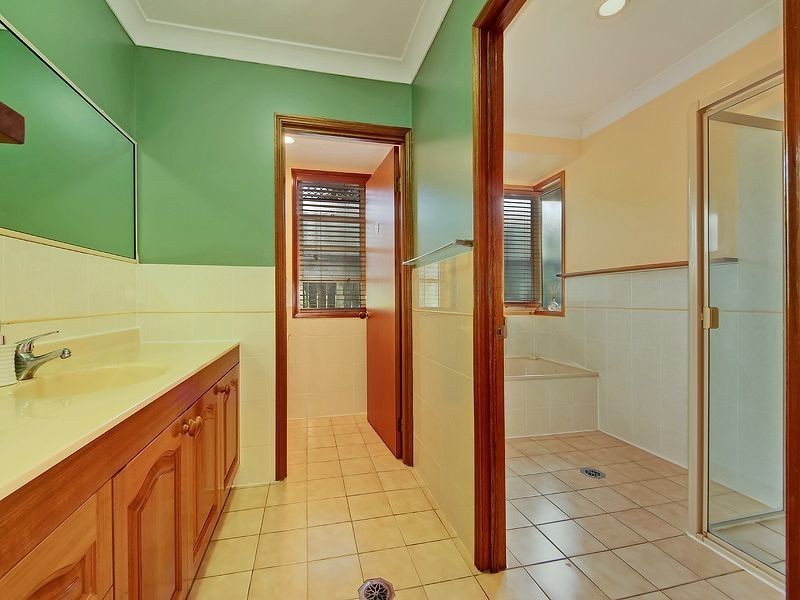 117 Castile Cres, Edens Landing QLD 4207