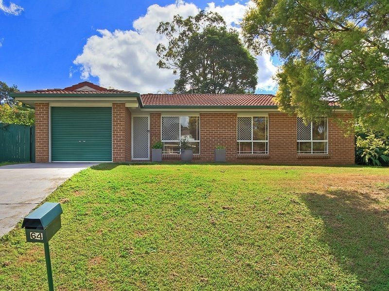 64 Avonmore St, Edens Landing QLD 4207