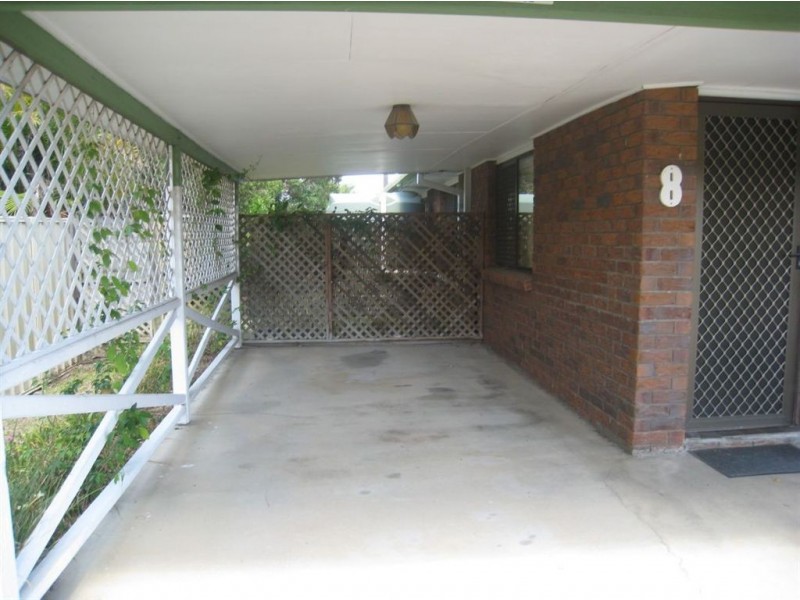 8 Thoms Cr, Mount Warren Park QLD 4207