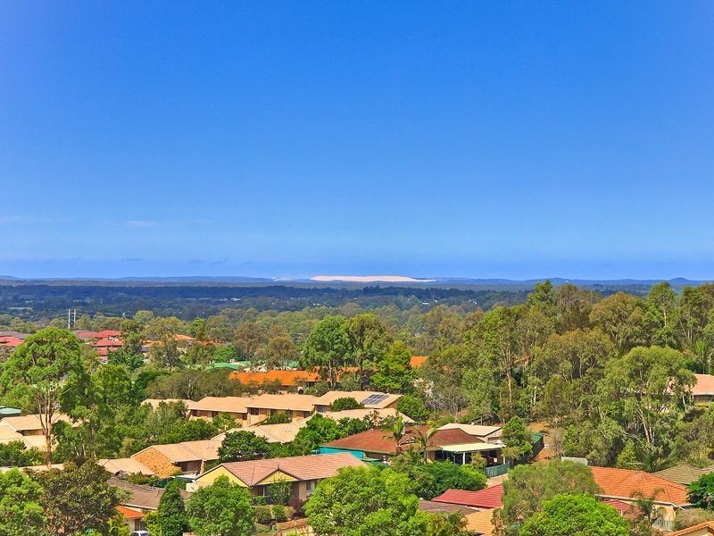 9 Barnhill Tce, Edens Landing QLD 4207