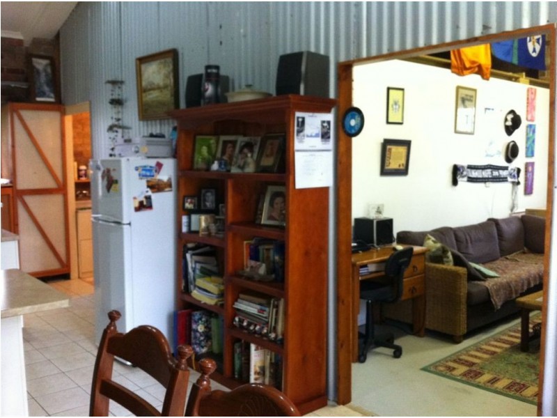 23C Laughlin St, Kingston QLD 4114