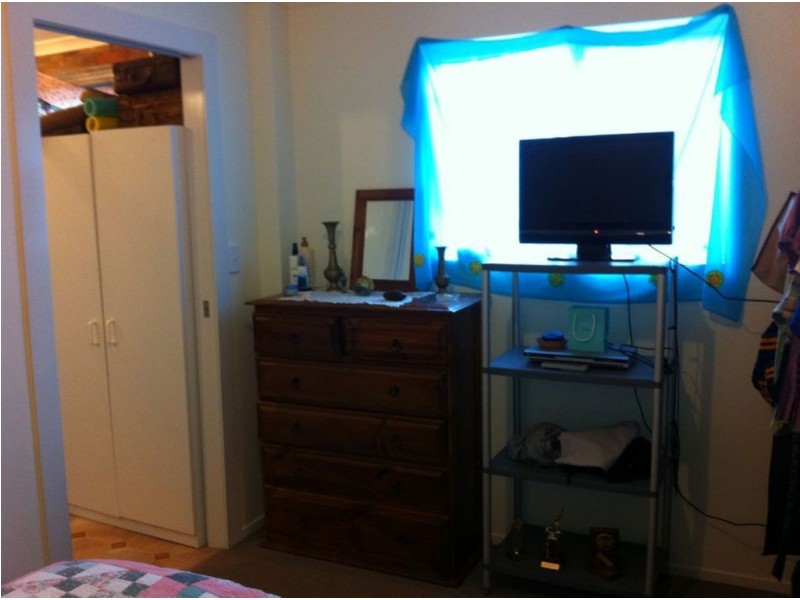 23C Laughlin St, Kingston QLD 4114