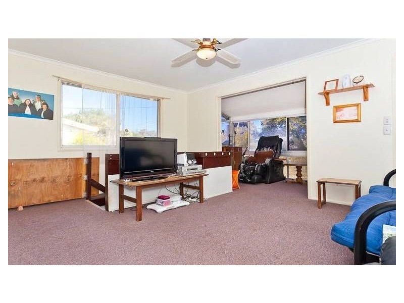 8 Sunnyview St, Beenleigh QLD 4207