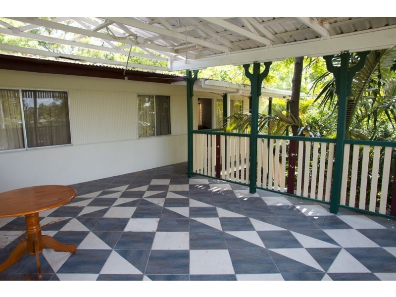 6 Kurrajong St, Woodridge QLD 4114