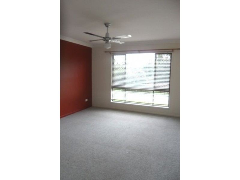 17 Strafford Rd, Bethania QLD 4205