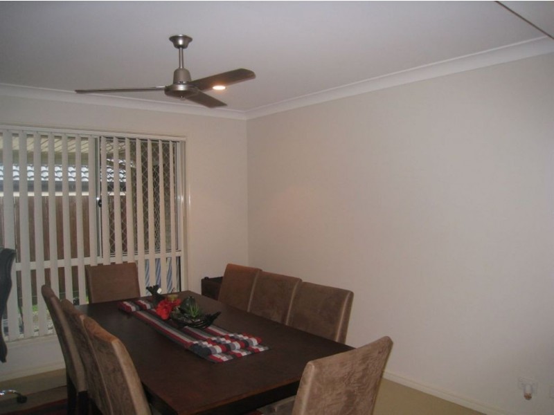 10 Shelley Ave, Mount Warren Park QLD 4207