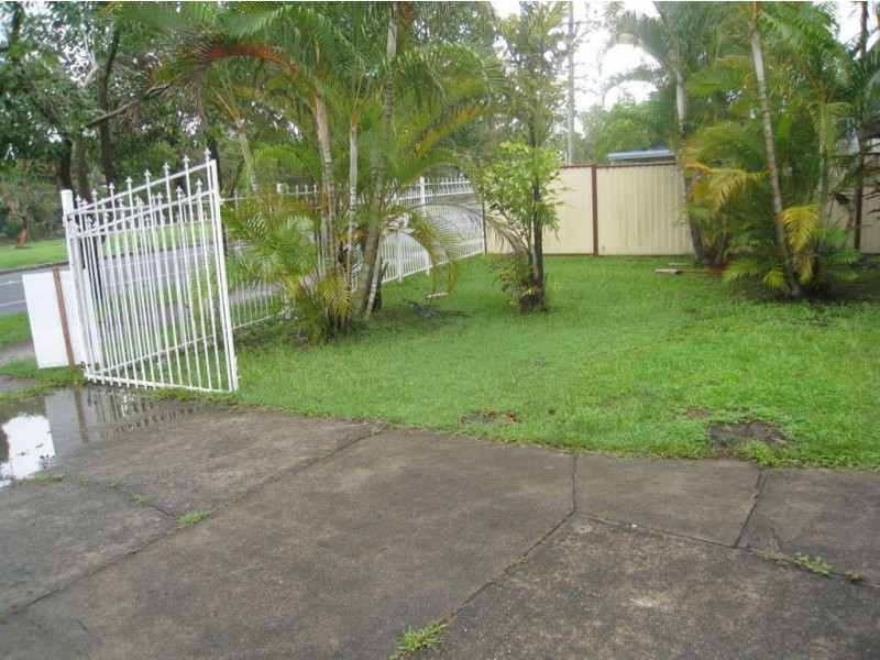 84 Mayes Ave, Kingston QLD 4114