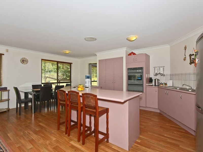 5 Jillian Ct, Logan Village QLD 4207