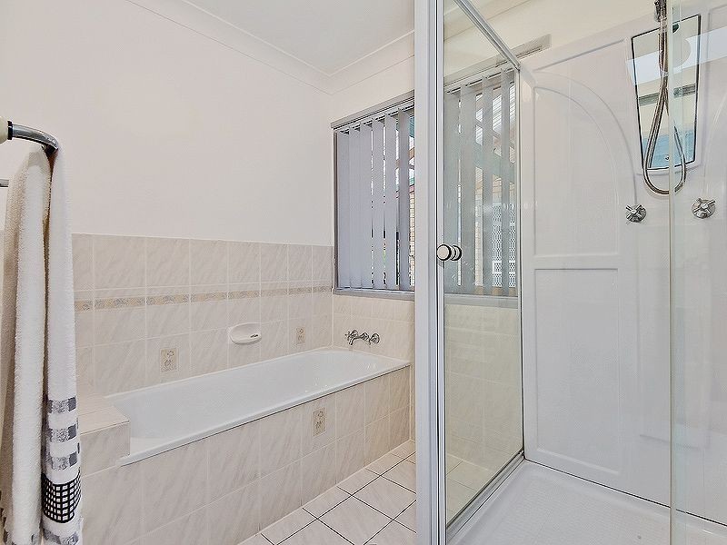 62 Sheree Ct, Buccan QLD 4207