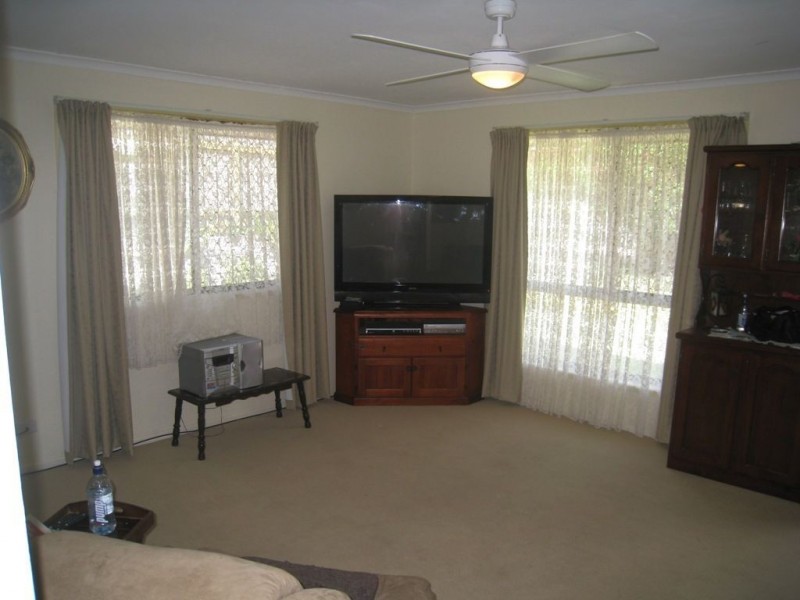 3 Rogers Ave, Beenleigh QLD 4207