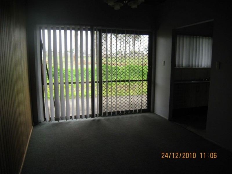 82 Loganlea Road, Loganlea QLD 4131