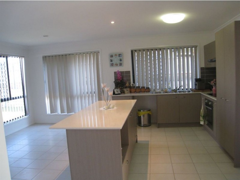 5 Flagstone Way, Berrinba QLD 4117