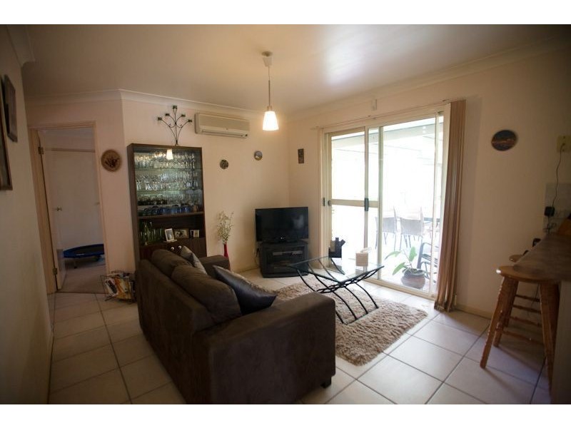 42 Kummara Rd, Edens Landing QLD 4207