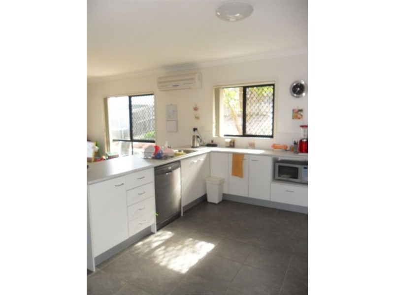12 Benarkin Close, Waterford QLD 4133