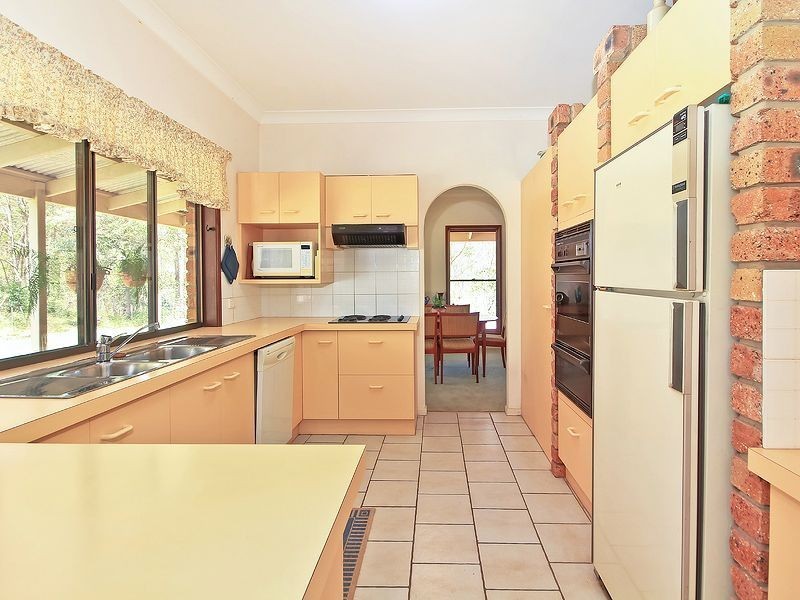 147 RANDLE RD, Buccan QLD 4207