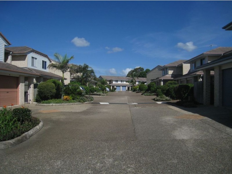 19/8 Peninsula Ave, Cornubia QLD 4130