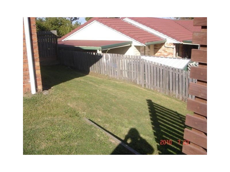 77 Overland Drive, Edens Landing QLD 4207