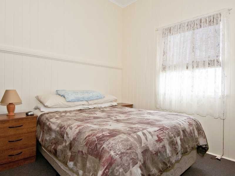 66 Logan St, Beenleigh QLD 4207