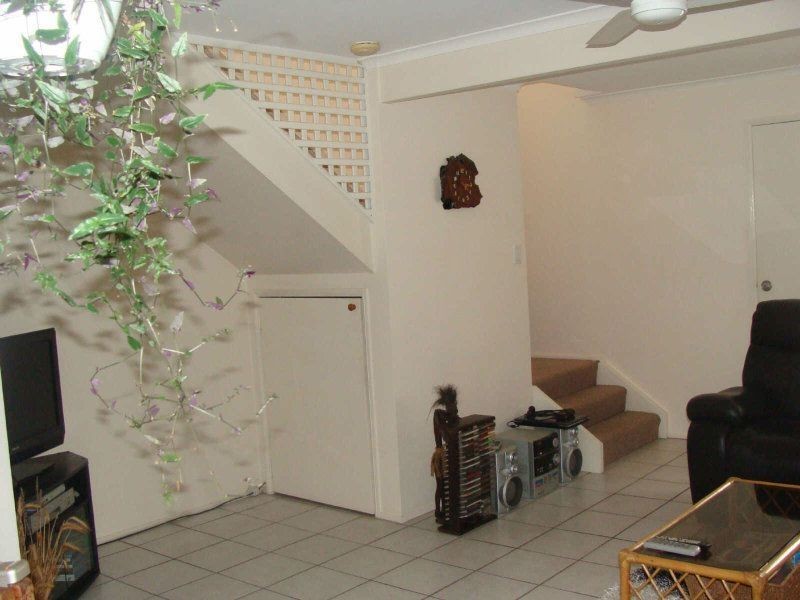 22/15 Pine Ave, Beenleigh QLD 4207