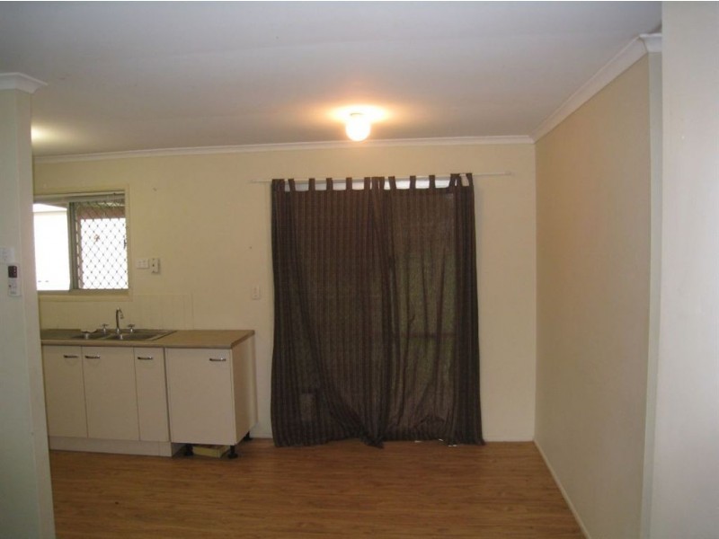 42 Rinto Dr, Eagleby QLD 4207