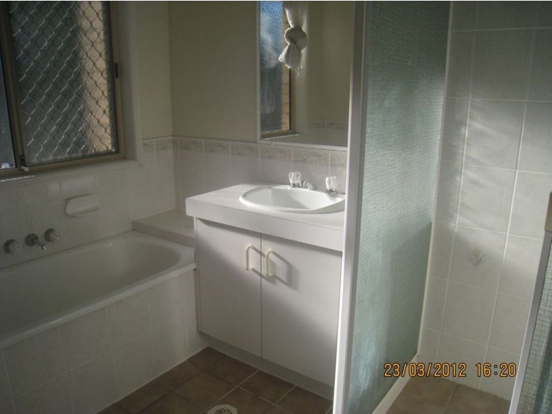 18 Jan Court, Bethania QLD 4205