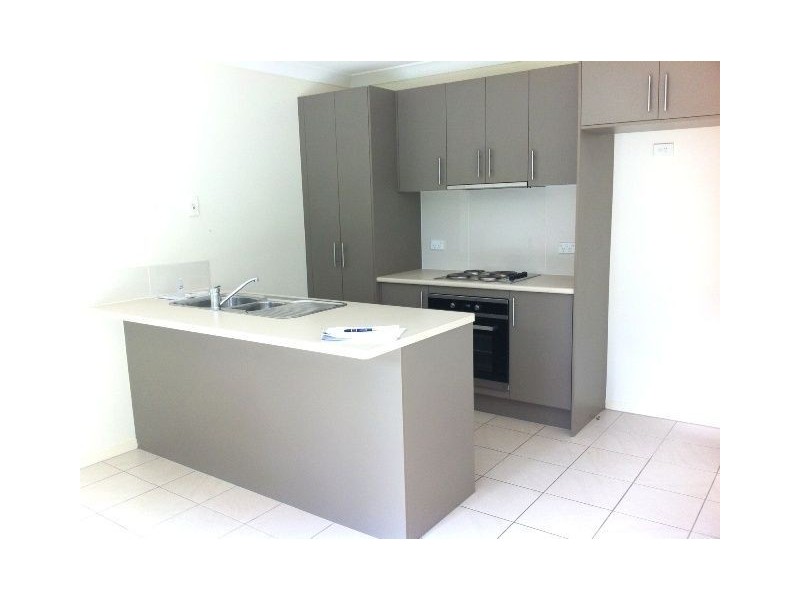 7/118 Fryar Road, Eagleby QLD 4207