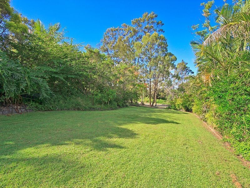 53 Ivanhoe Drive, Edens Landing QLD 4207