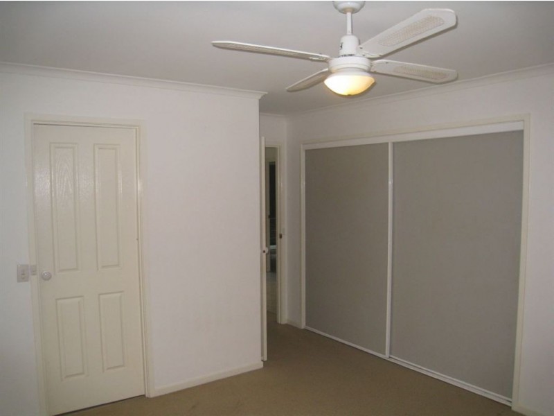 8 Chasley Ct, Beenleigh QLD 4207