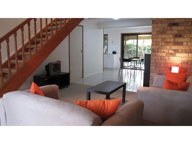 4/2 Delanty Court, Mount Warren Park QLD 4207