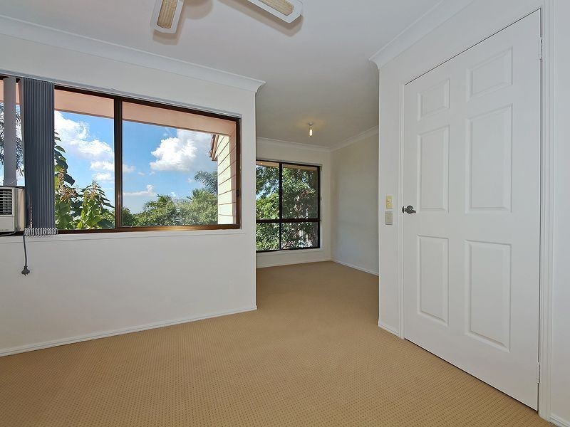 13/15 Lane Crt, Mount Warren Park QLD 4207