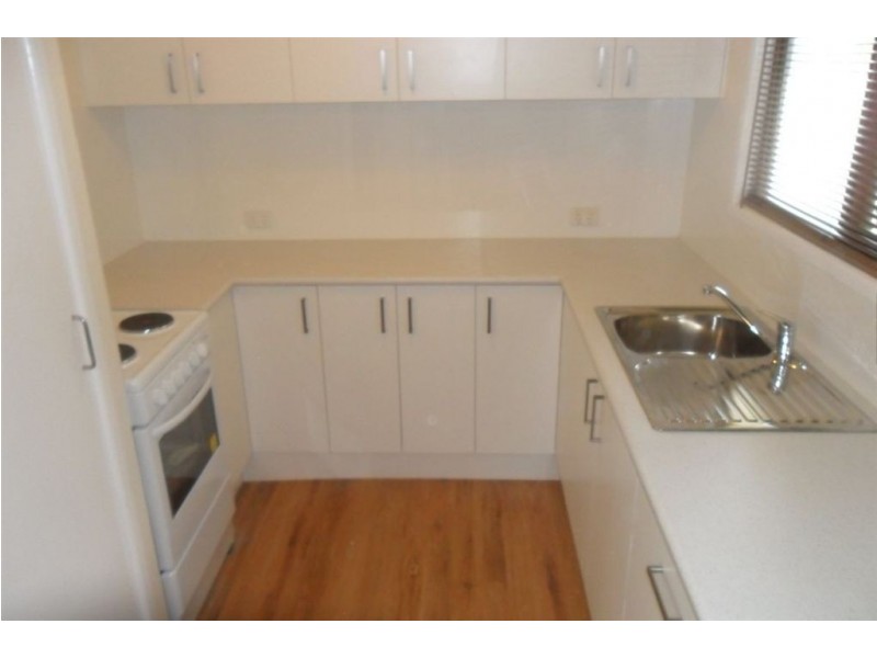 11 Nerine Street, Kingston QLD 4114