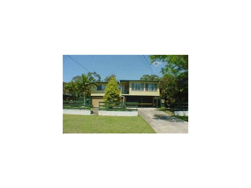13 Alderbaran Drive, Kingston QLD 4114