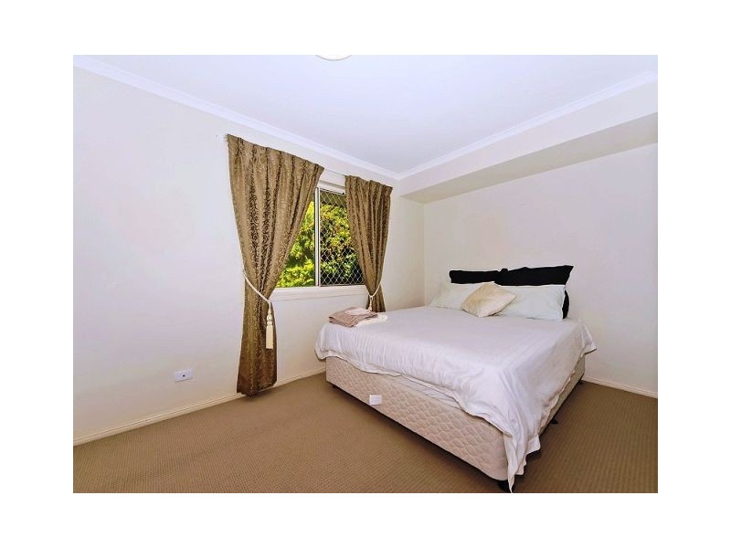 58 Avonmore St, Edens Landing QLD 4207