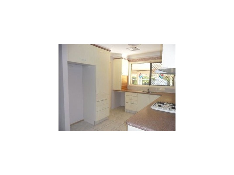 7 Federation Dr, Bethania QLD 4205