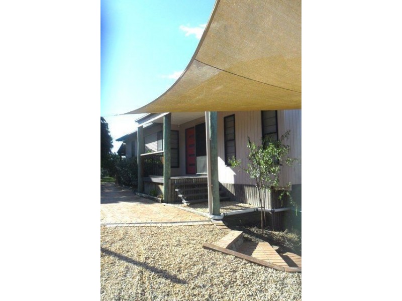 11 Vromans Court, Edens Landing QLD 4207