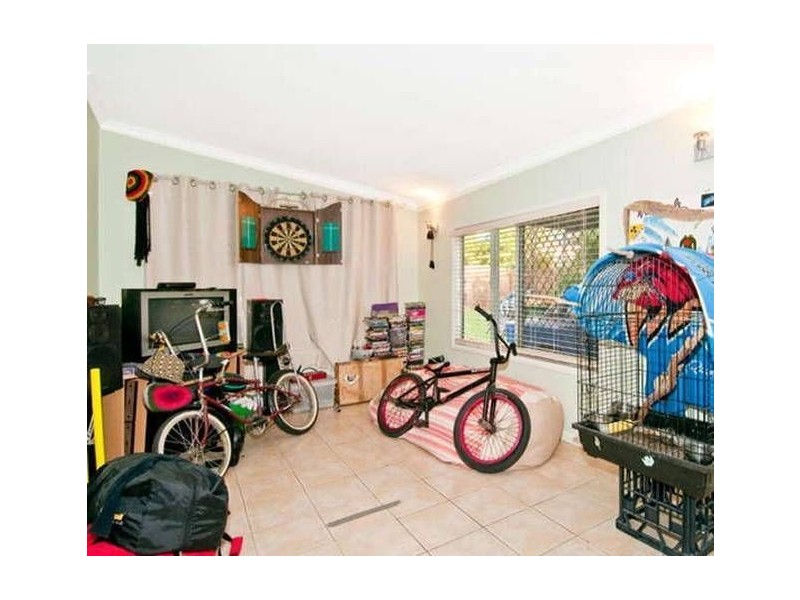 2 Pheasant Avenue, Beenleigh QLD 4207