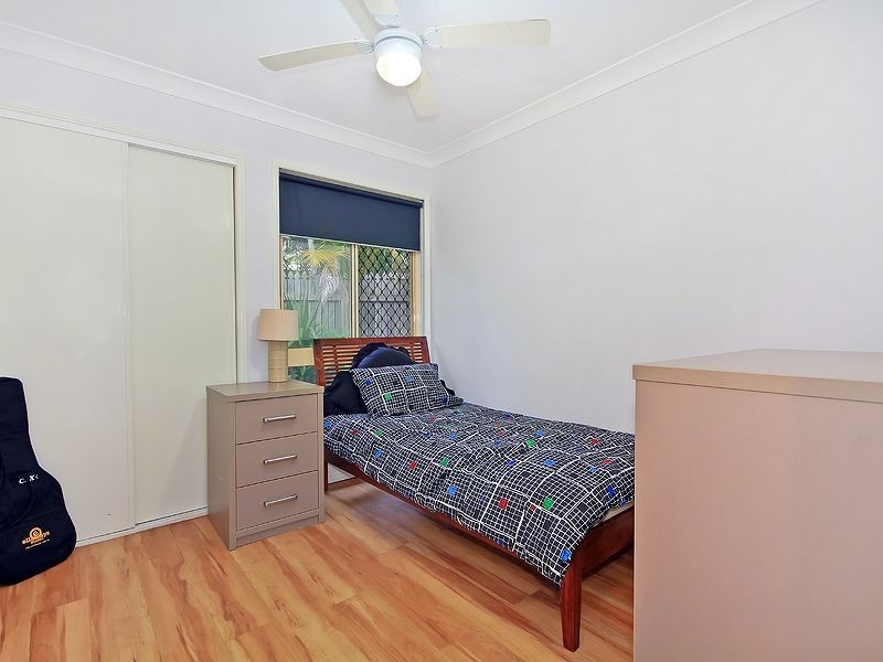 9 Cressbrook Ct, Meadowbrook QLD 4131