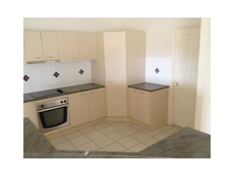 13 Holliday Dr, Edens Landing QLD 4207