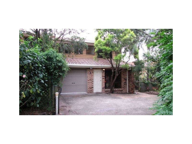 4/2 Delanty Crt, Edens Landing QLD 4207