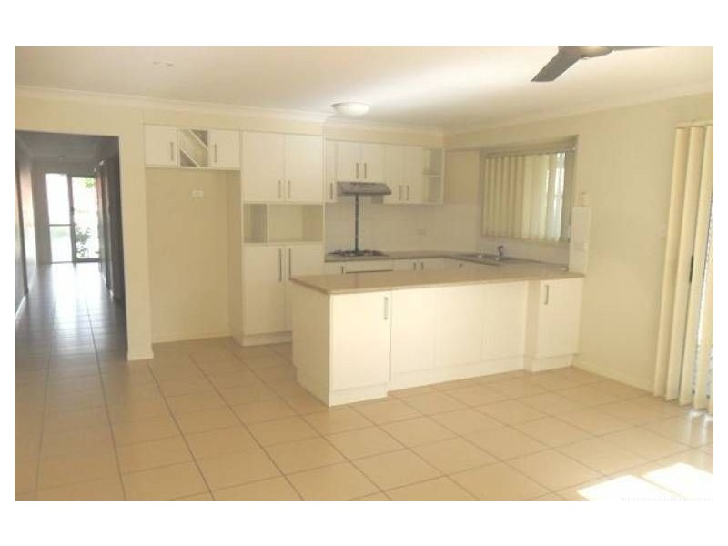 9 Shelley Avenue, Mount Warren Park QLD 4207