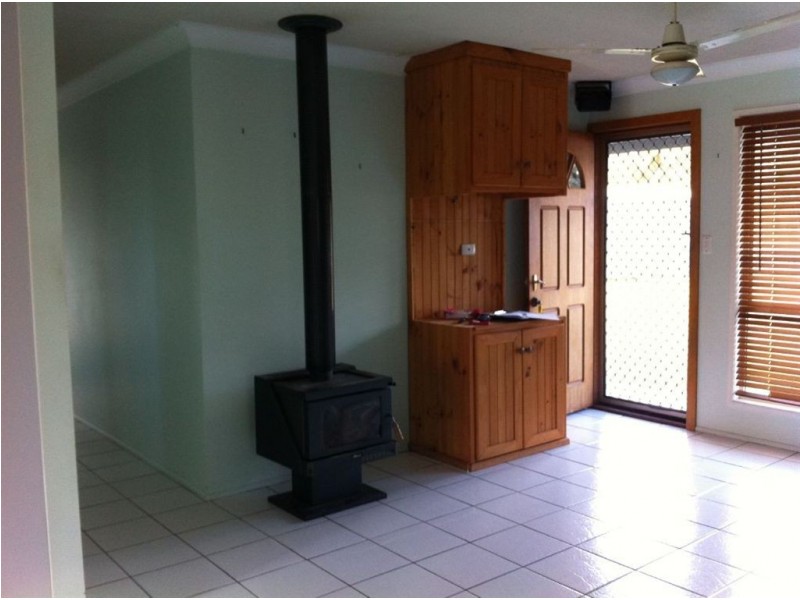6 Lowood Court, Loganholme QLD 4129