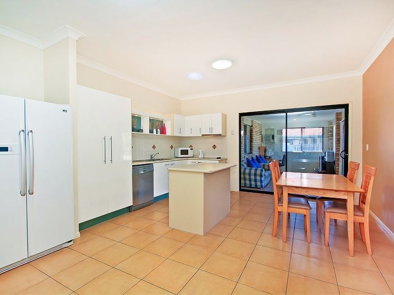 20 Sandra-Ann Drive, Edens Landing QLD 4207