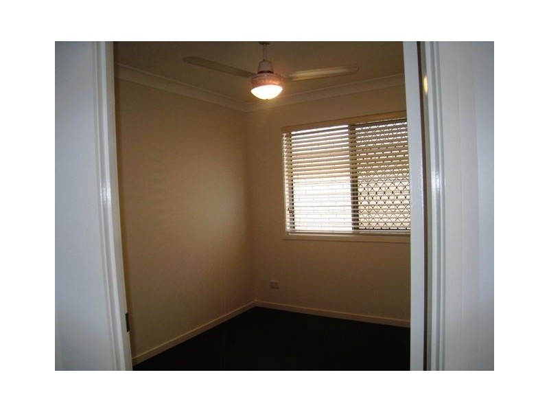 10 Coalstoun Crossing, Waterford QLD 4133