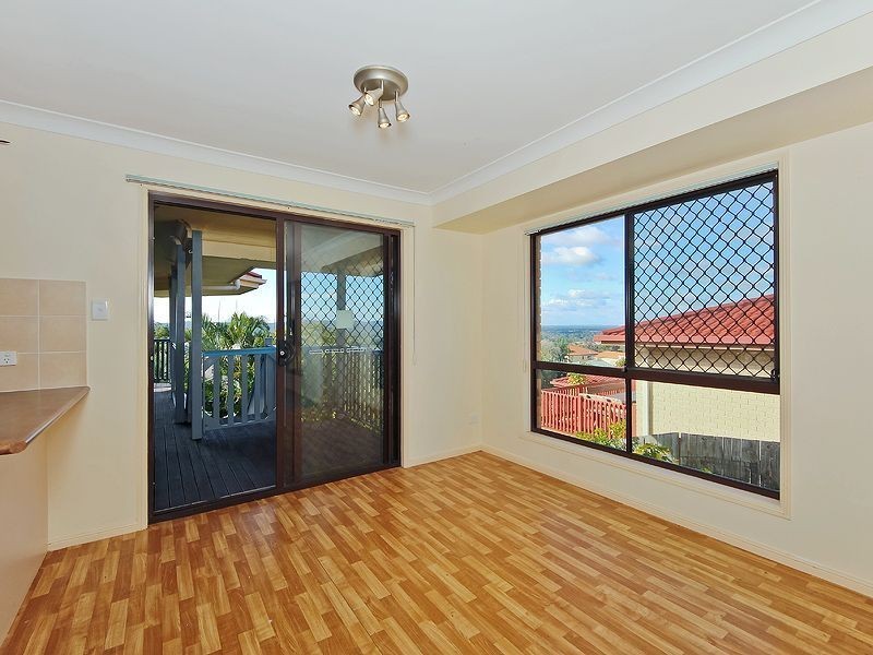 7 Lucy Drive, Edens Landing QLD 4207